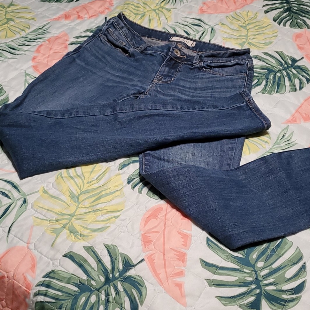 Bullhead Jeans - Picture 1 of 8
